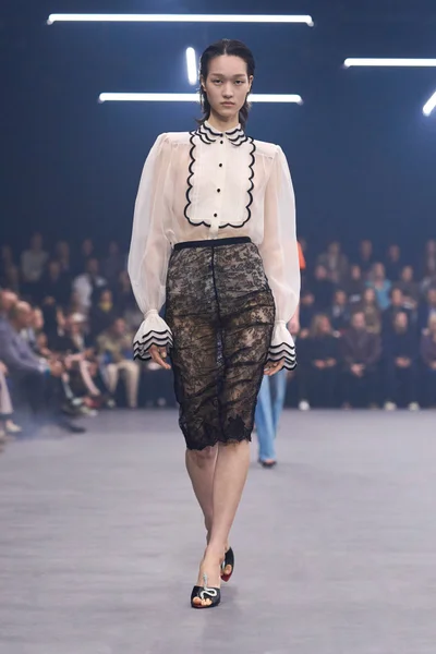 Look 59